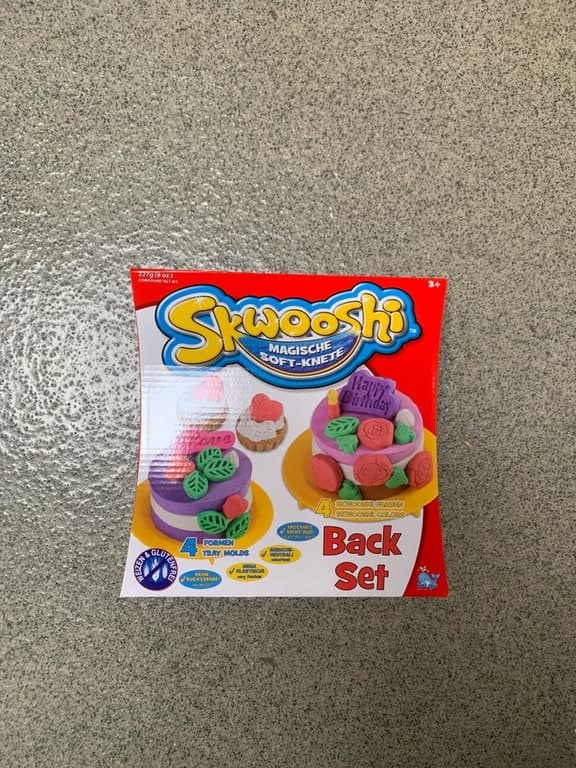 Beluga Spielwaren Knetmasse-Backset "Bäckerei" (Knetform-Set Art. 45022)